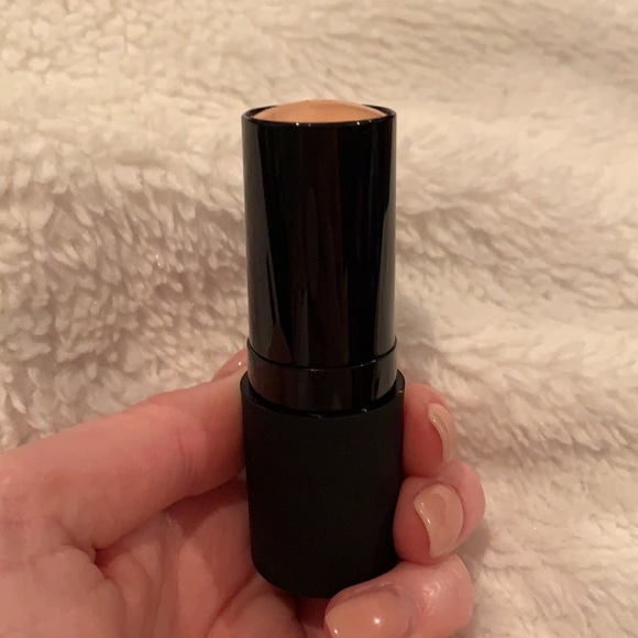 Younique Touch a la mode - Picture 11 of 11